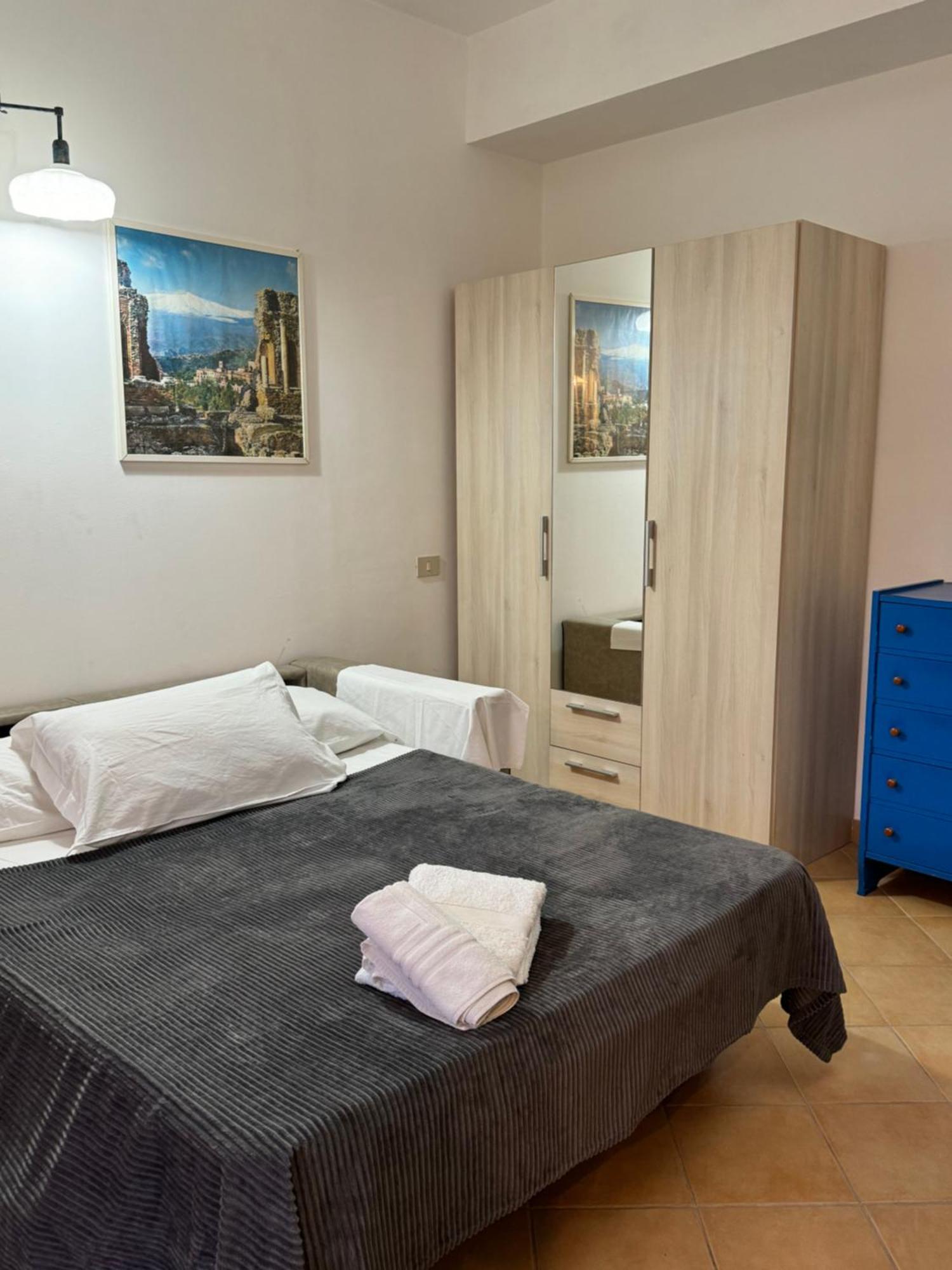 Taormina'S Sun Apartment מראה חיצוני תמונה